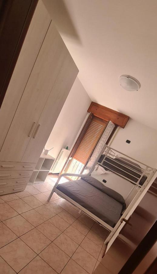 La Casa Ciarlasca Lacchiarella Bagian luar foto